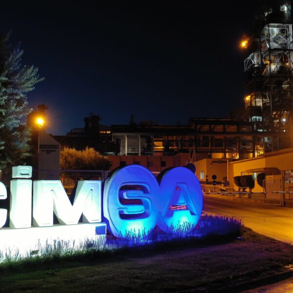 cimsa-ilk-ceyrekte-net-satislarini-reel-olarak-yuzde-21-artirarak-89-milyar-tlye-yukseltti-6qm4uQ51.jpg